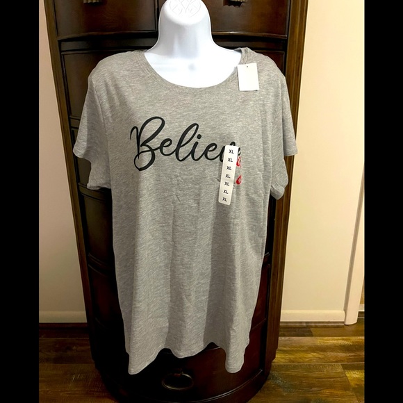 Tops - Believe Candy Cane 90% Cotton T-Shirt Sz XL